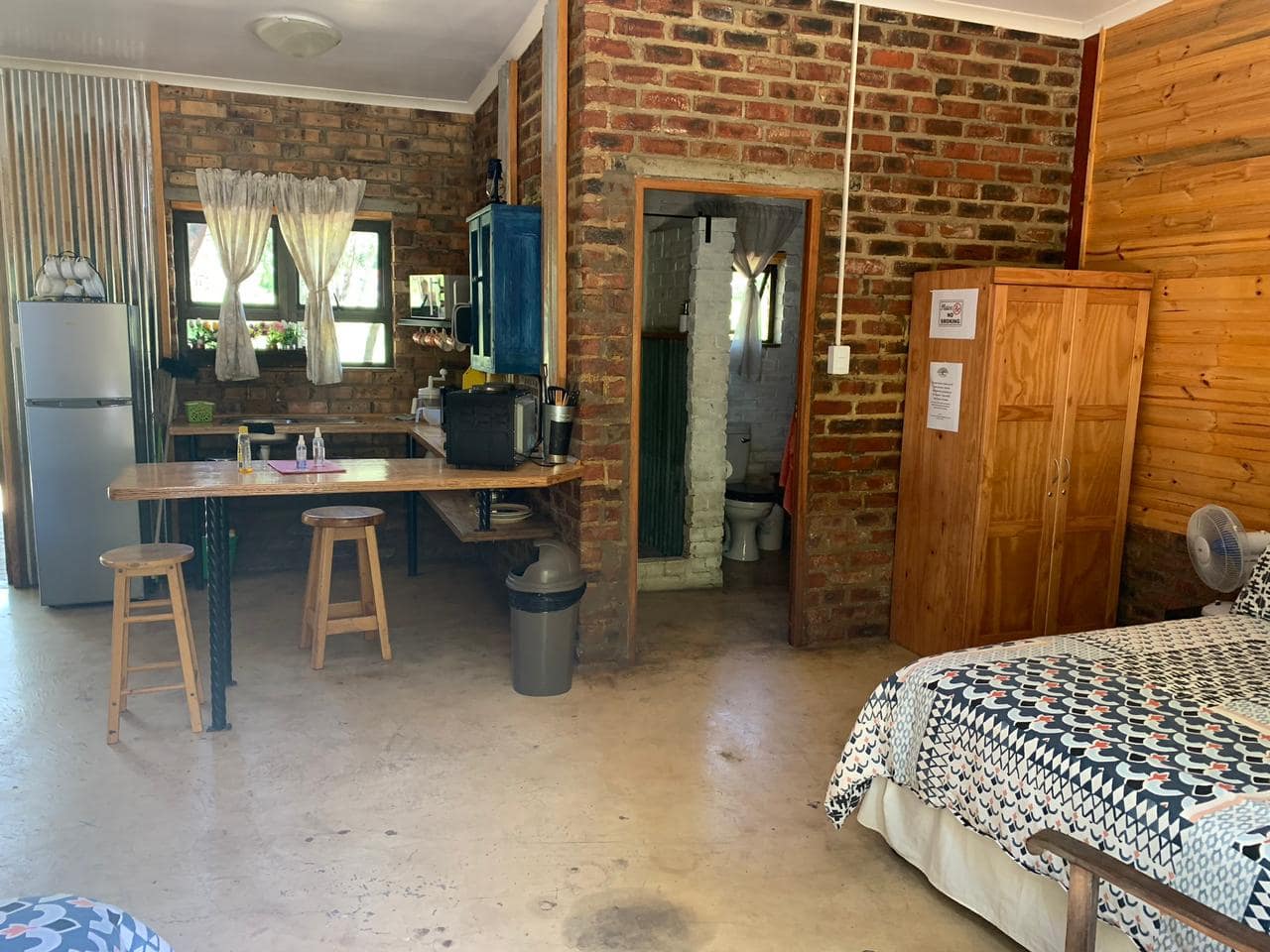 Sunbird Chalet for 4 6 Sunbird Chalet for 4