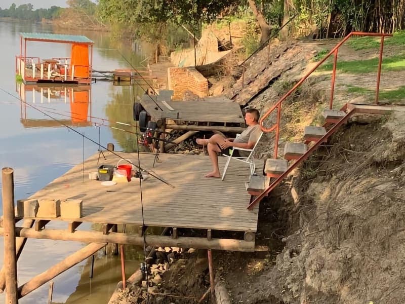 Kingfisher Chalet for 4