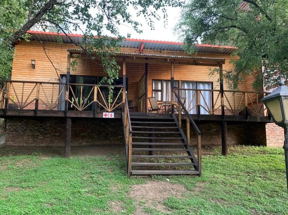 Woodpecker Chalet for 4